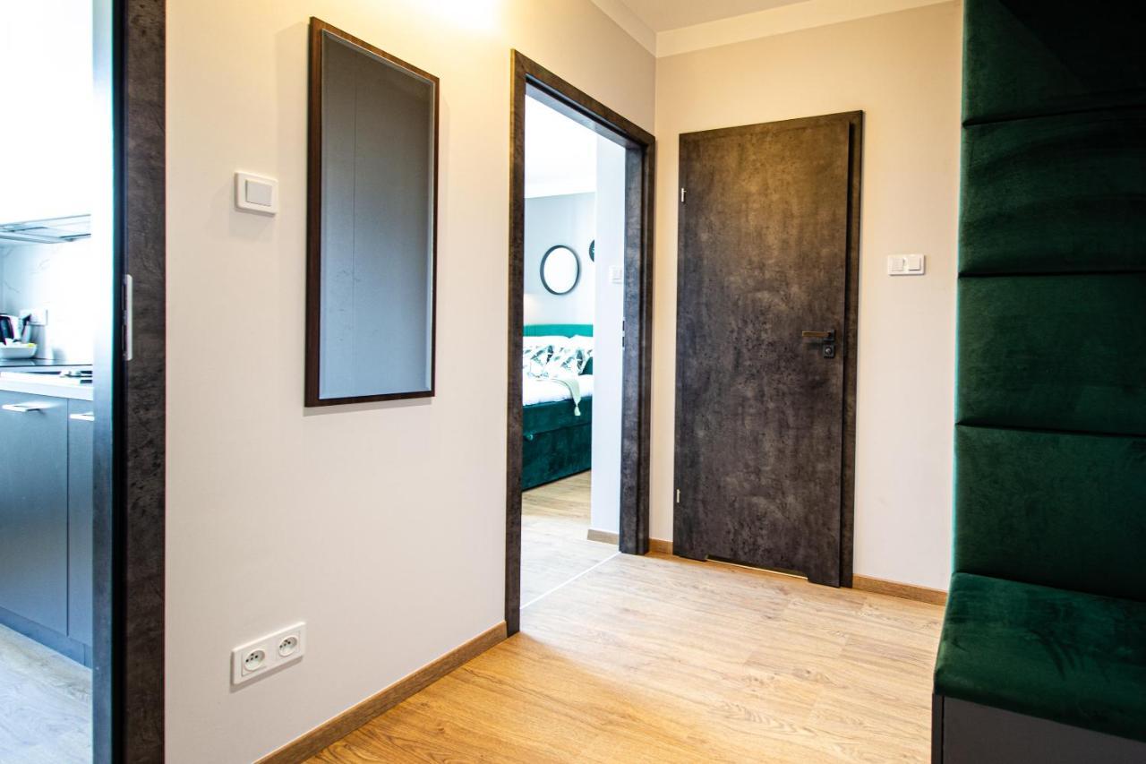 Patio Praga Metro Apartment Warszawa Eksteriør bilde